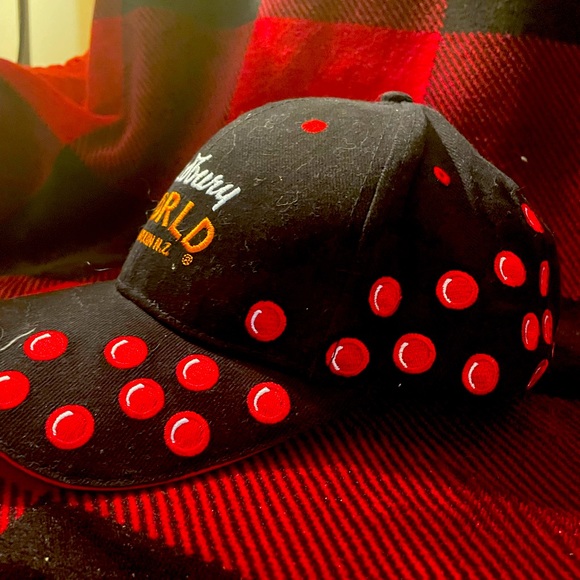 Cadbury world hat - Picture 3 of 3